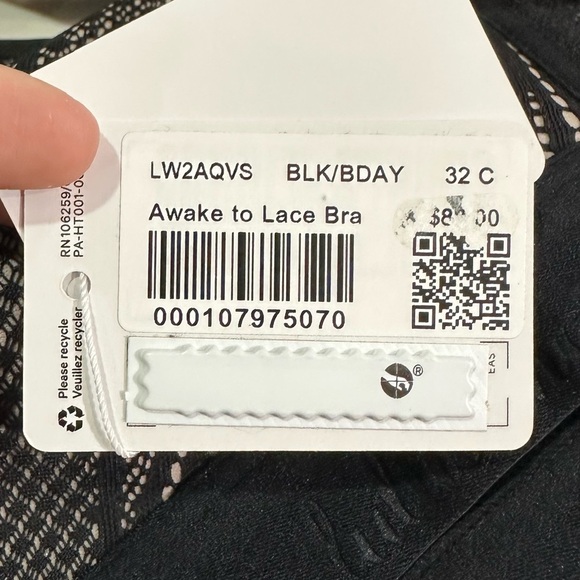 NWT Lululemon Awake to Lace Bra Black/Birthday 32C - Picture 11 of 11